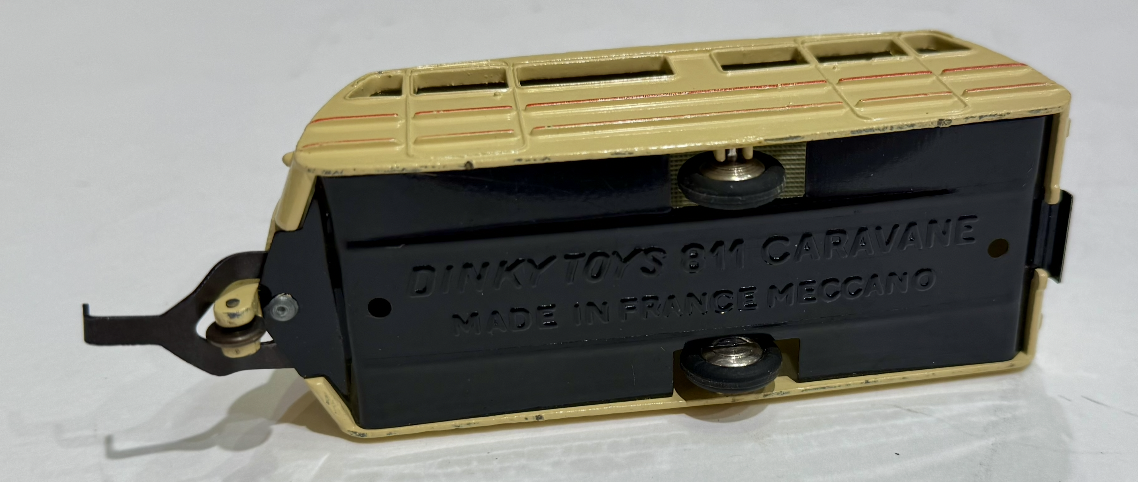 CARAVANE 811 DINKY 1/43°