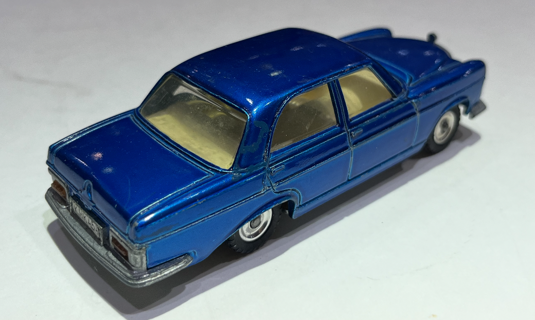 MERCEDES 250 SE DINKY TOYS 1/43