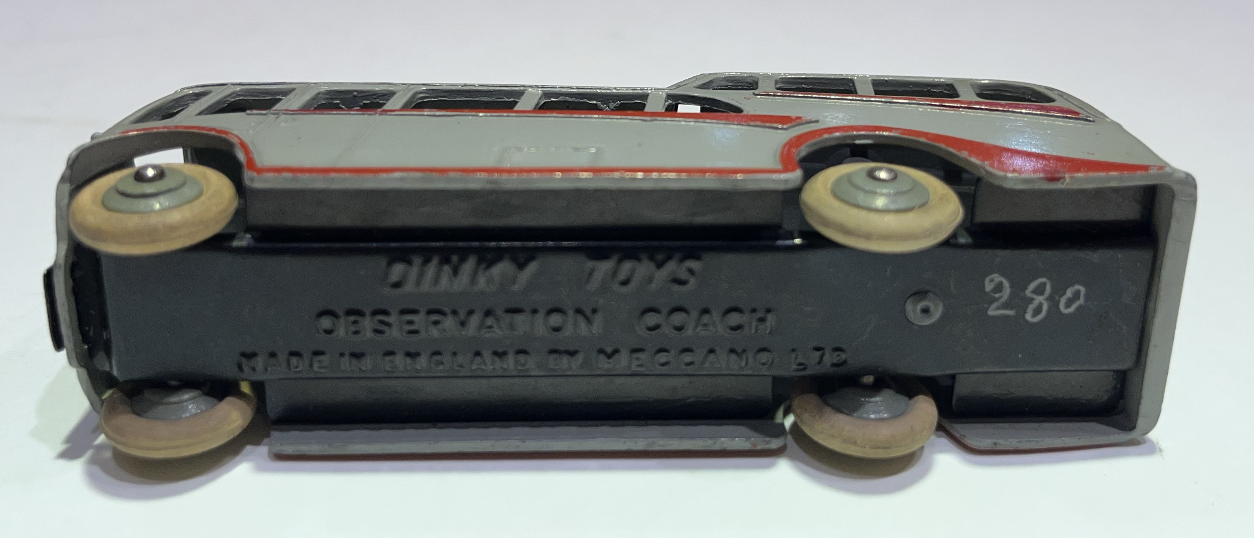 CAR OBSERVATION COACH DINKY TOYS 1/43
