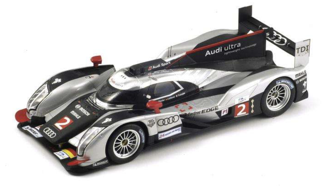 AUDI R18 TDI NO.2 WINNER 24H LE MANS 2011 B. TRELUYER - A. LOTTERER - M. FASSLER WITH ACRYLIC COVER SPARK 1/18