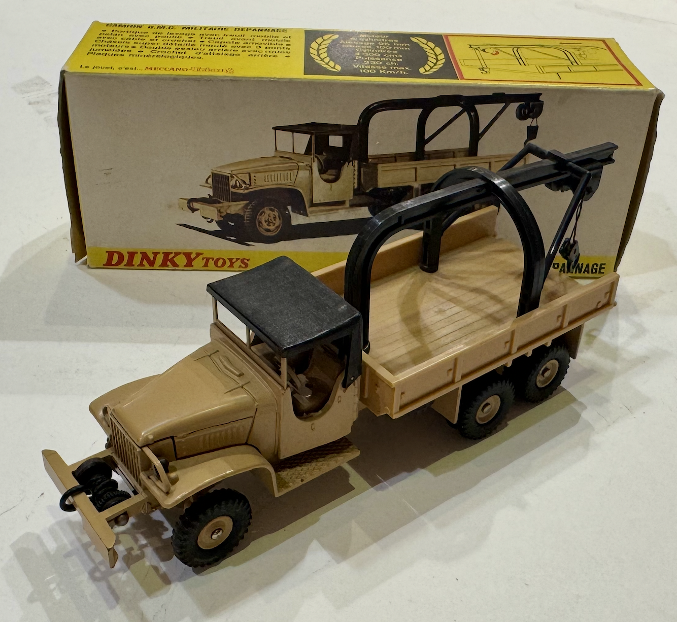 CAMION G.M.C MILITAIRE DEPANNAGE DONKY TOYS 1/43