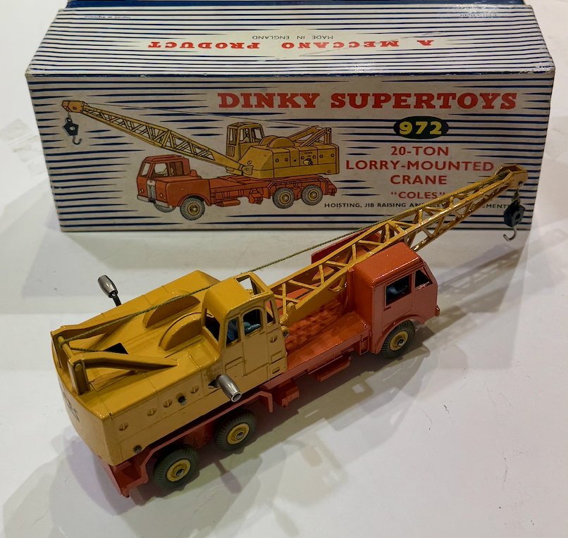 CAMION G.M.C MILITAIRE DEPANNAGE DONKY TOYS 1/43