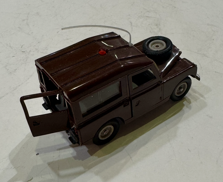 LAND ROVER GENDARMERIE NOREV 1/43
