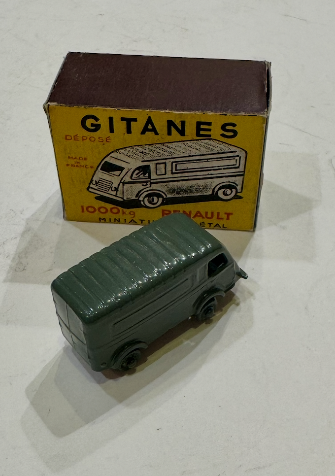 RENAULT 1000KG GITANES 1/64