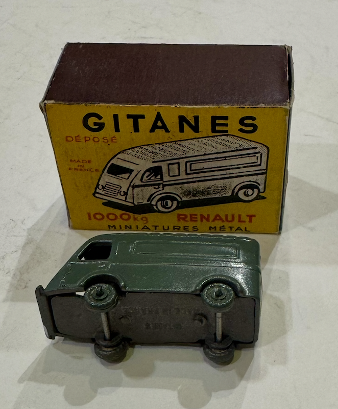 RENAULT 1000KG GITANES 1/64