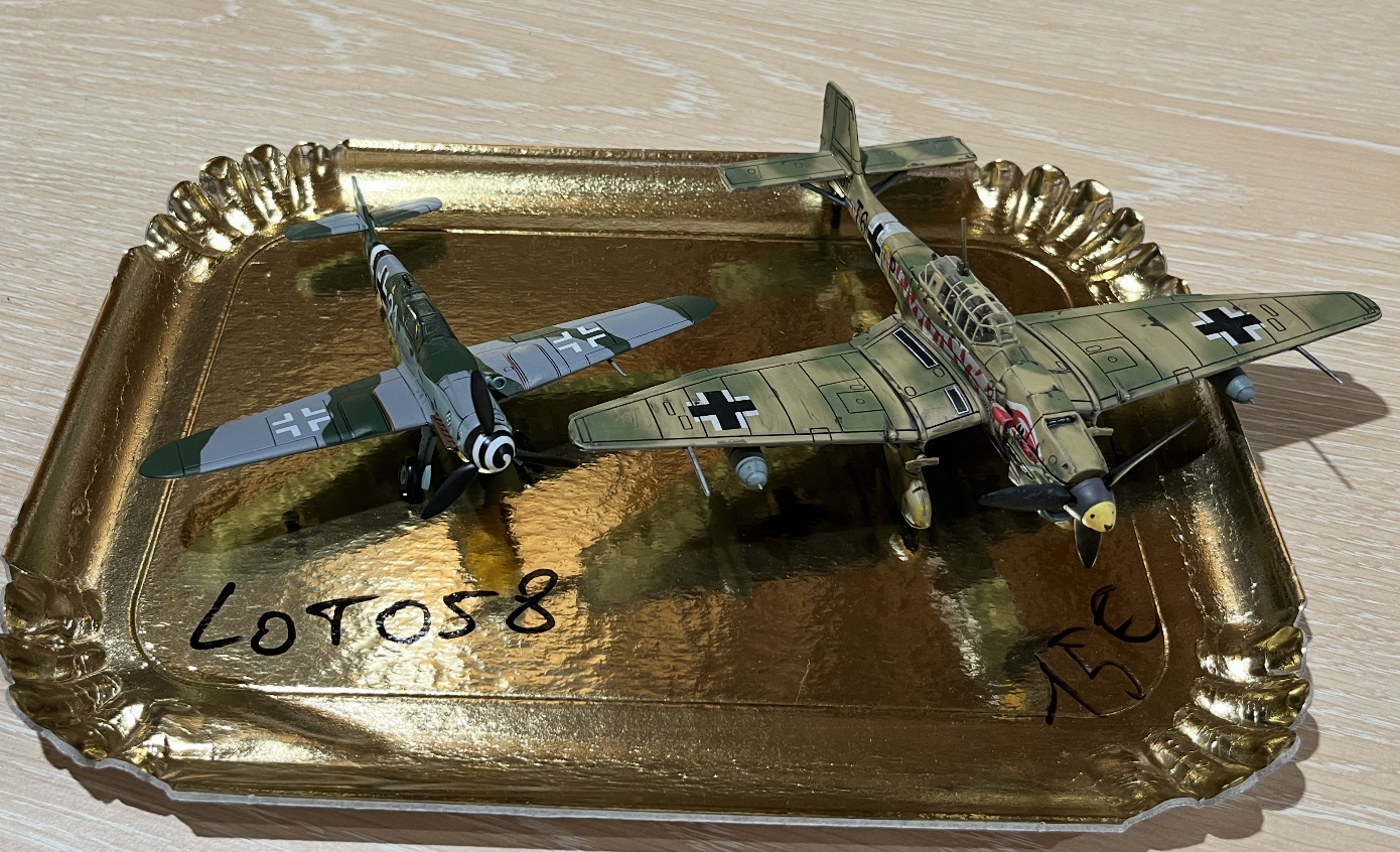 LOT AVION MILITAIRE