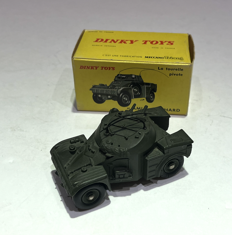 PANHARD AUTO-MITRAILLEUSE LEGÈRE DINKY 1/43