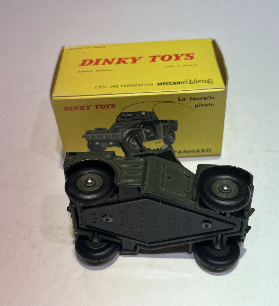 PANHARD AUTO-MITRAILLEUSE LEGÈRE DINKY 1/43