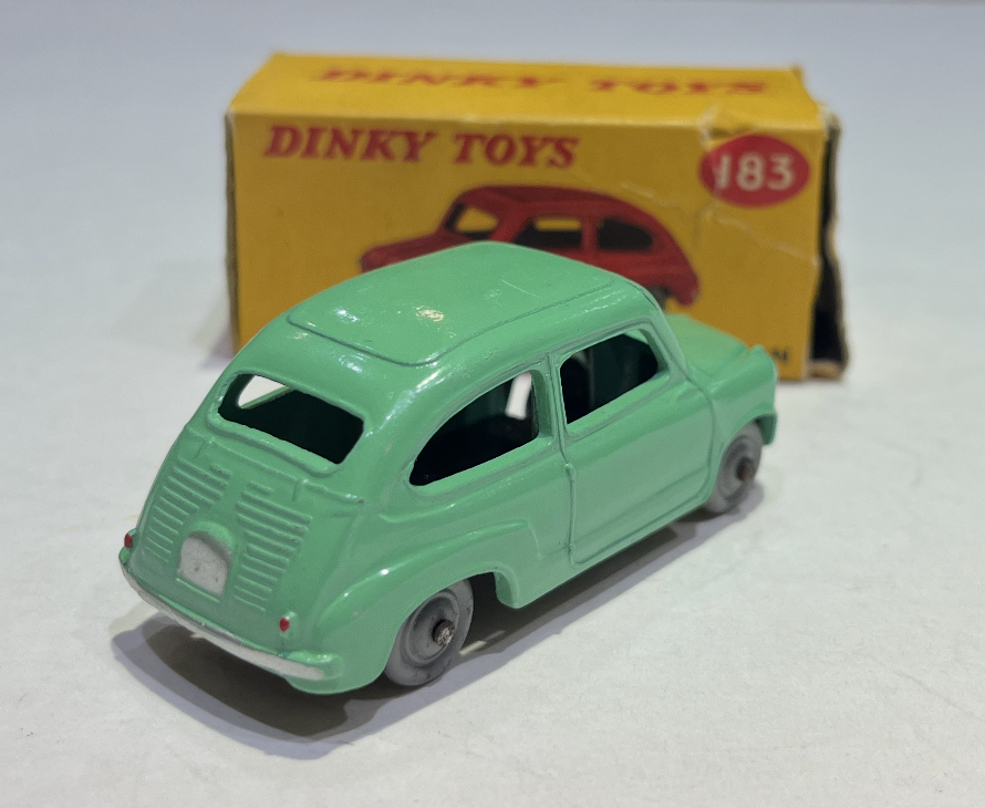 FIAT 600 SALOON DINKY 1/43