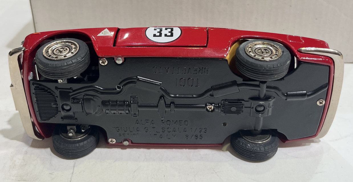ALFA ROMEO GIULIA GT.A N°33 TOGI 1/24°