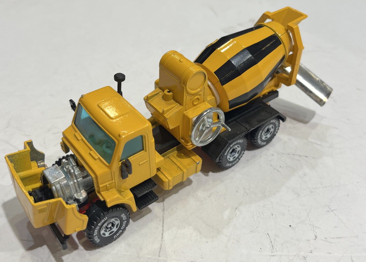CAMION TRAVAUX PUBLIC SIKU 1/50