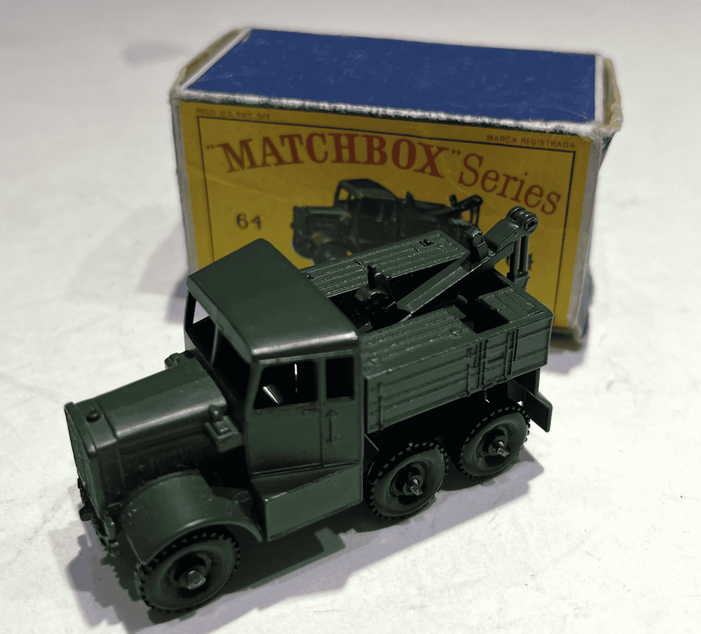 SCAMMEL BREAK DOWM TRUCK 1/64 MATCHBOX