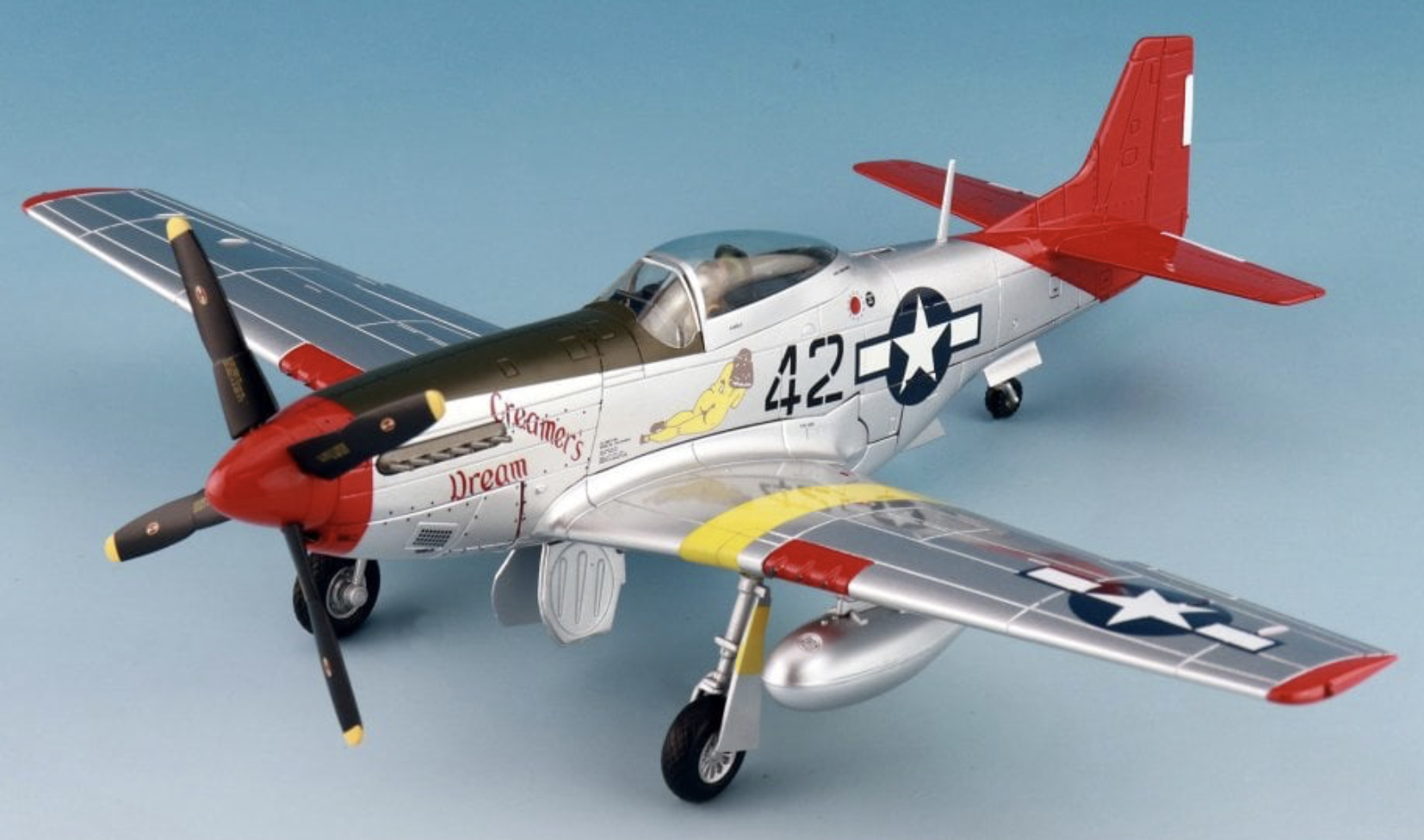 P-51 MUSTANG 1/48 HOBBY MASTER