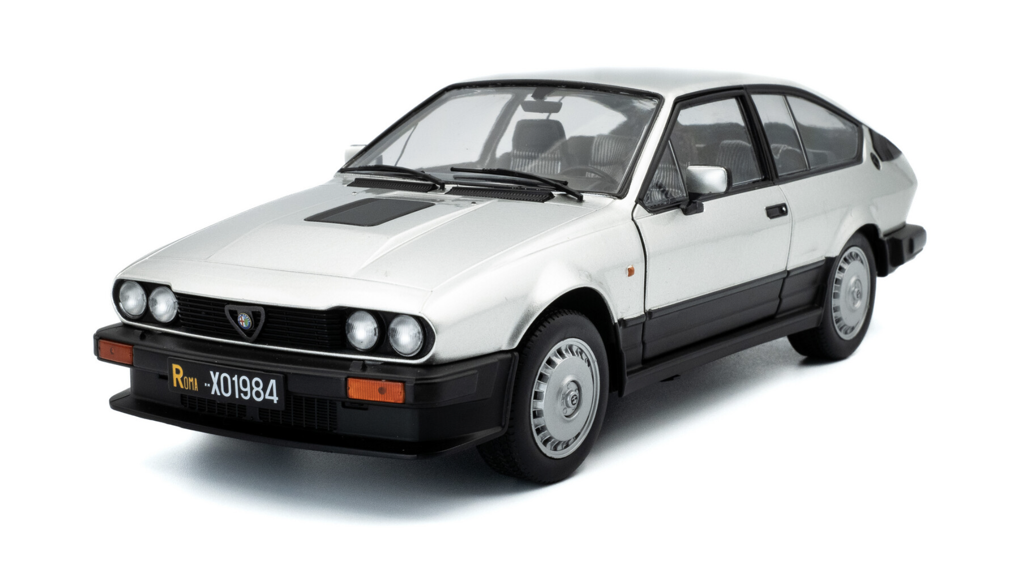 ALFA ROMEO GTV6 SOLIDO 1/18