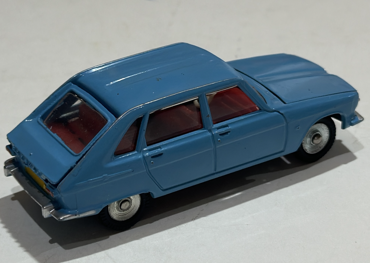 RENAULT R16 DINKY TOYS 1/43