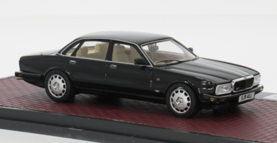 Jaguar XJR (XJ40) MATRIX 1/43