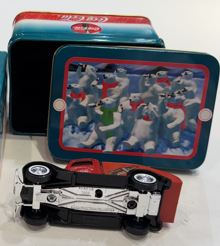 FORD V8 PICK UP SOLIDO  1/43