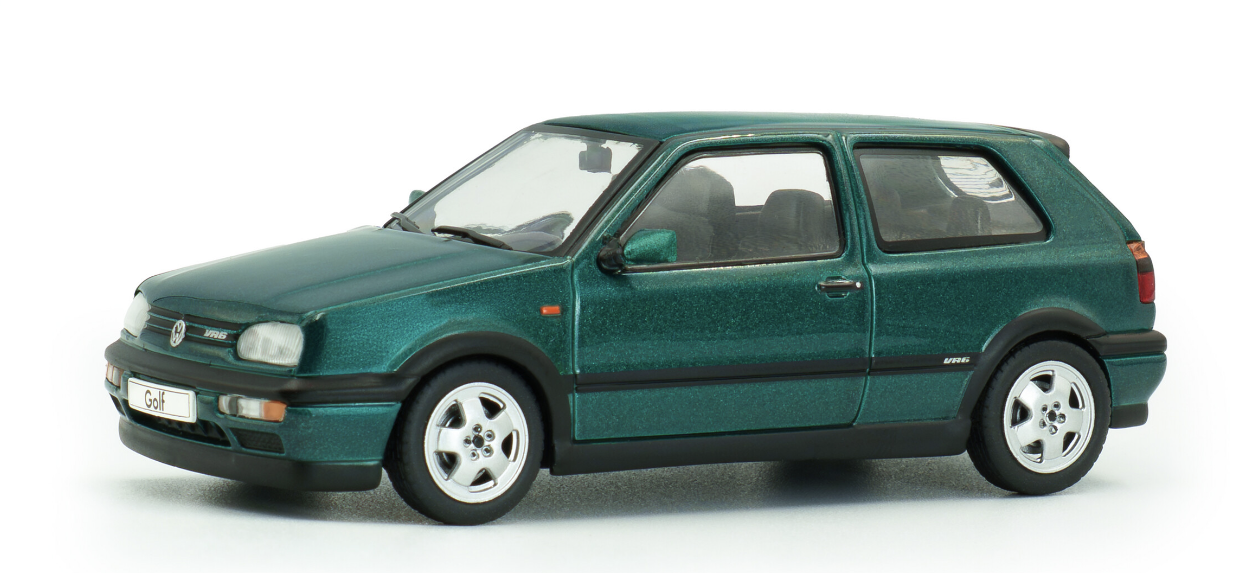 VOLKSWAGEN GOLF MKIII VR6 SOLIDO 1/18