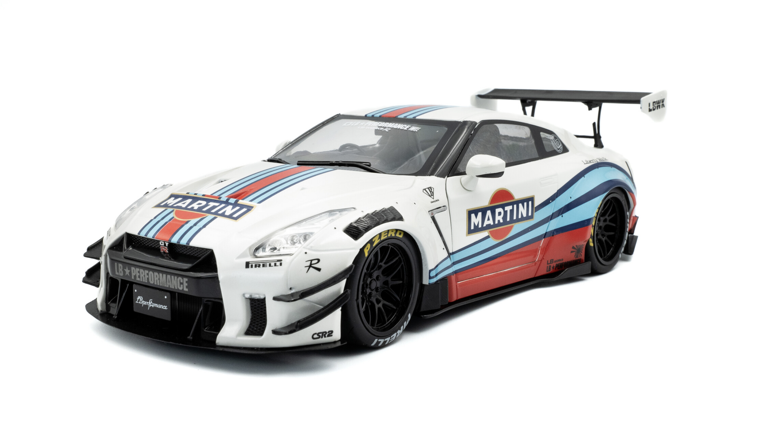NISSAN GT-R (R35) W/ LIBERTY WALK BODY KIT 2.0 SOLIDO 1/18