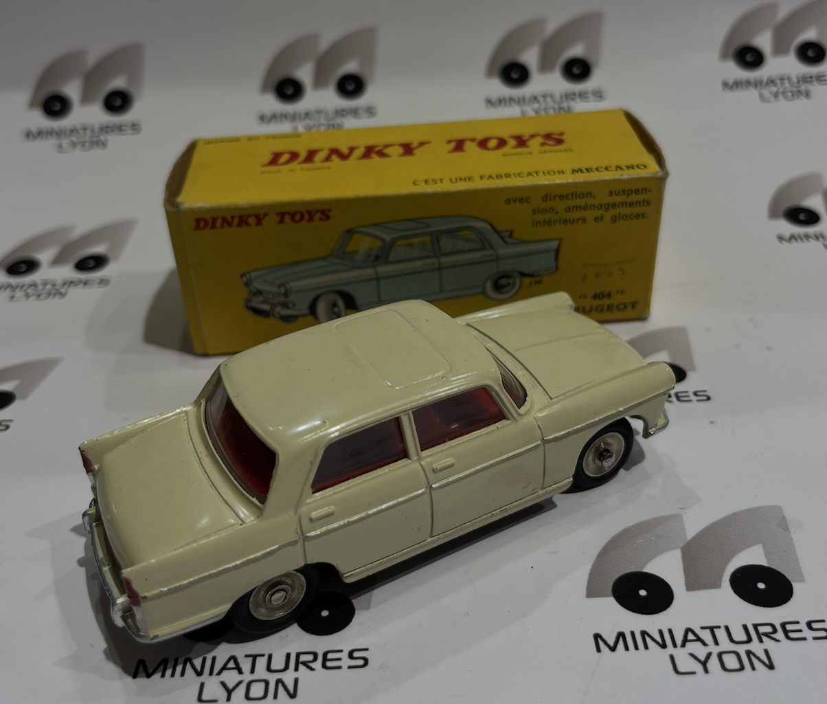 PEUGEOT 404 DINKY TOYS 1/43