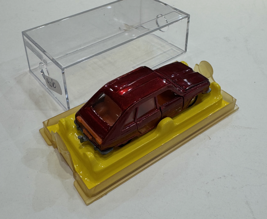 RENAULT 16 MAJORETTE 1/64