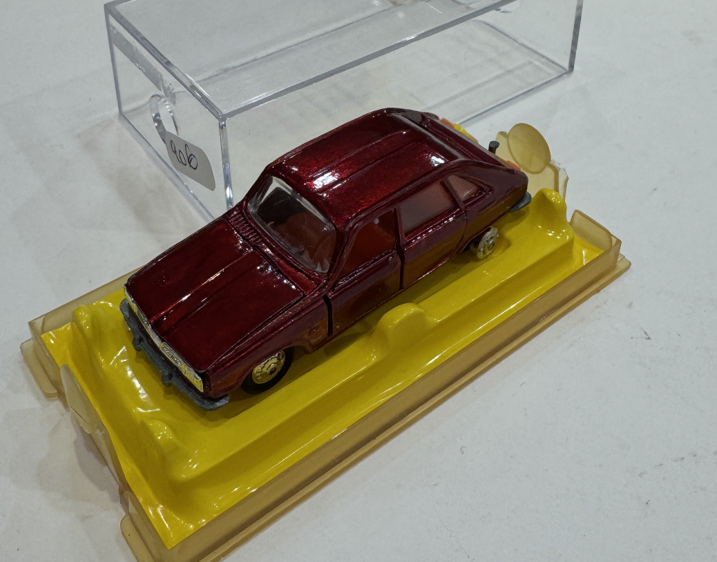 RENAULT 16 MAJORETTE 1/64