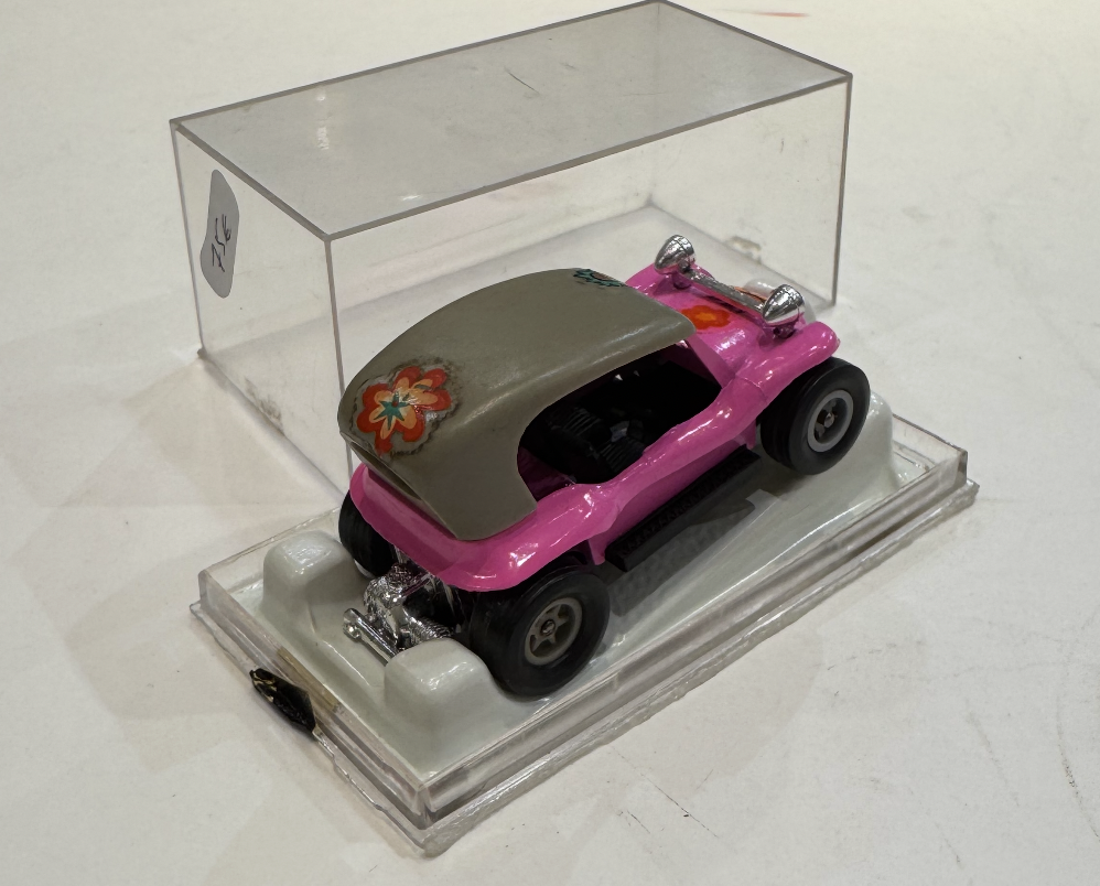 BUGGY ROSE  MAJORETTE 1/64