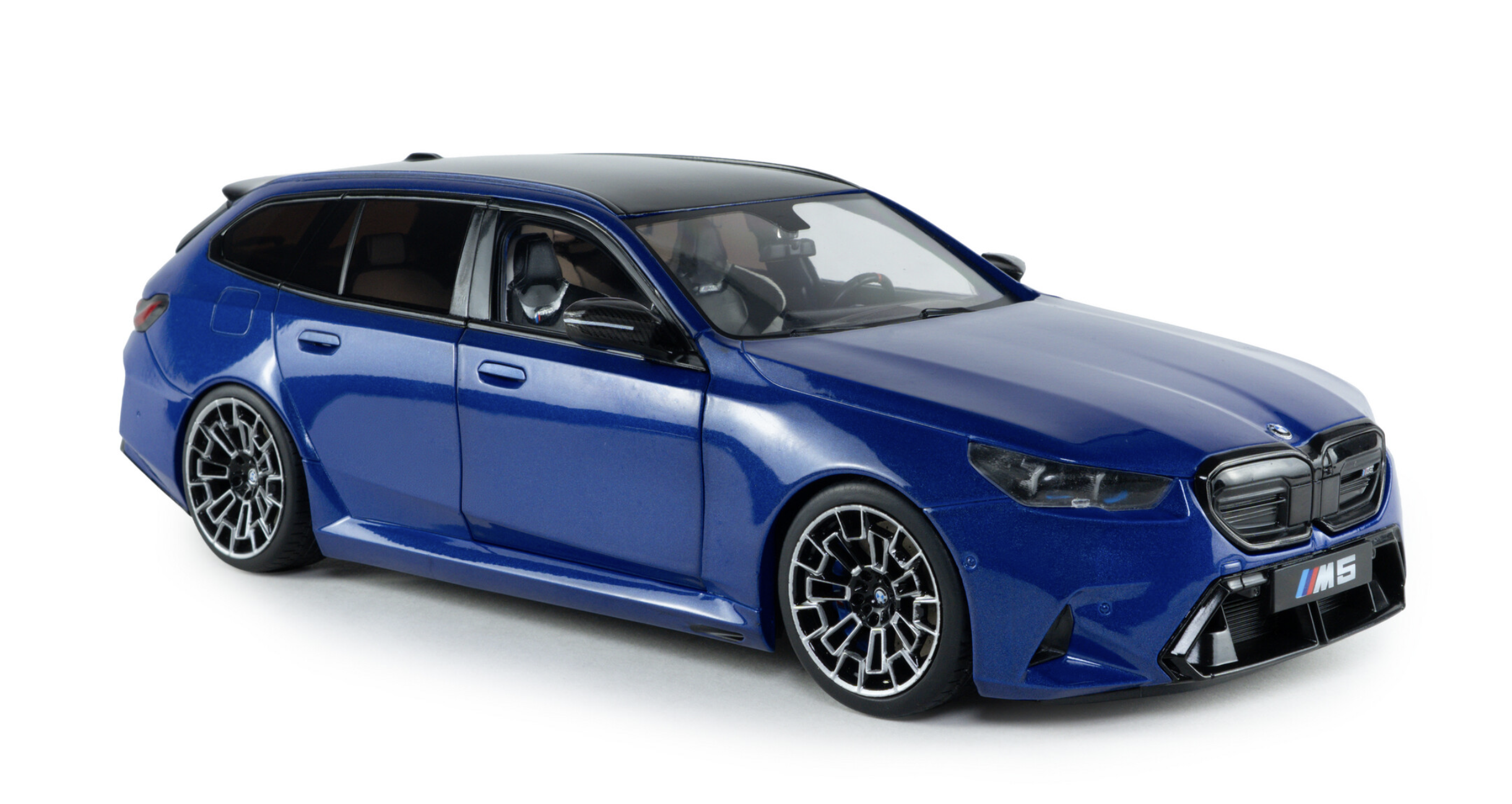 BMW M5 TOURING BLUE SOLIDO 1/18