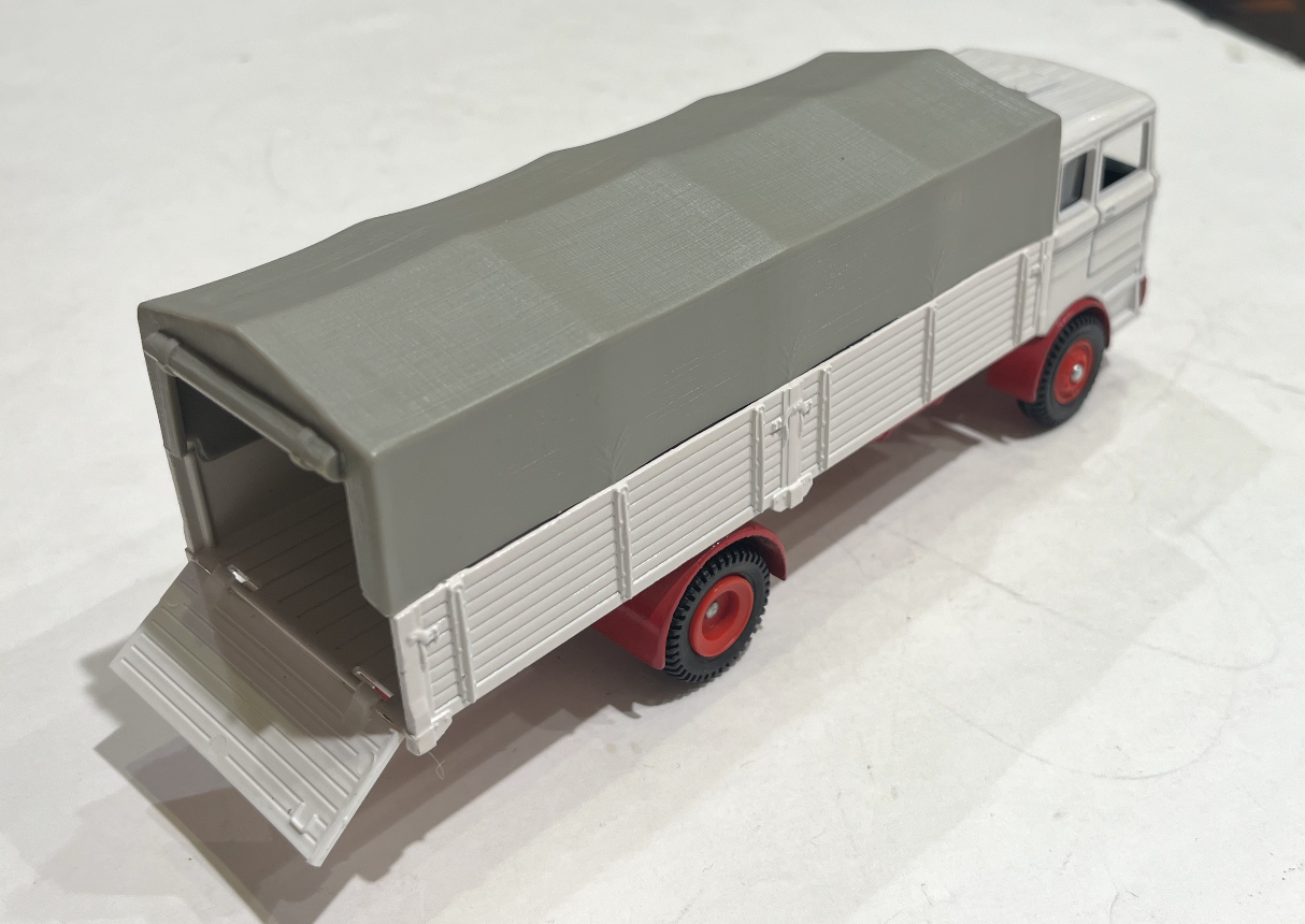 MERCEDES BENZ LP 1920 DINKY TOYS 1/43