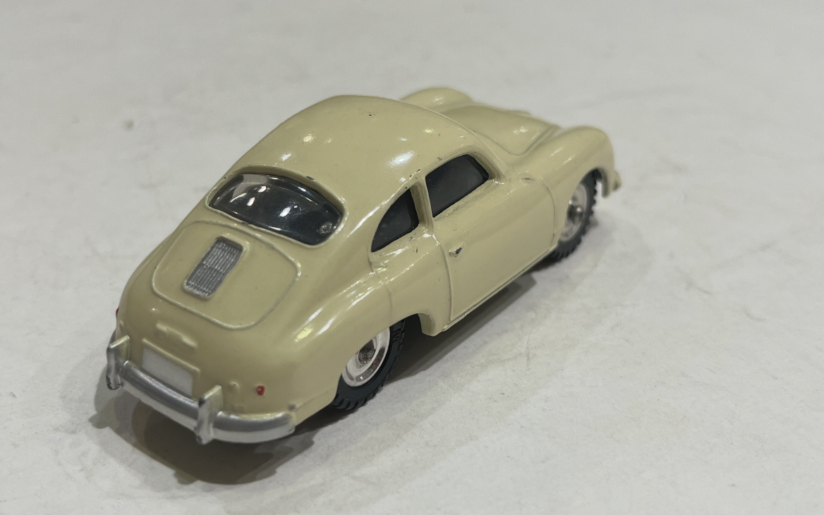 PORSCHE 356A BEIGE DINKY TOYS 1/43