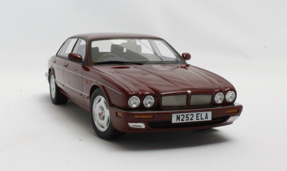 JAGUAR XJR X300 ROUGE CULT MODEL 1/18°