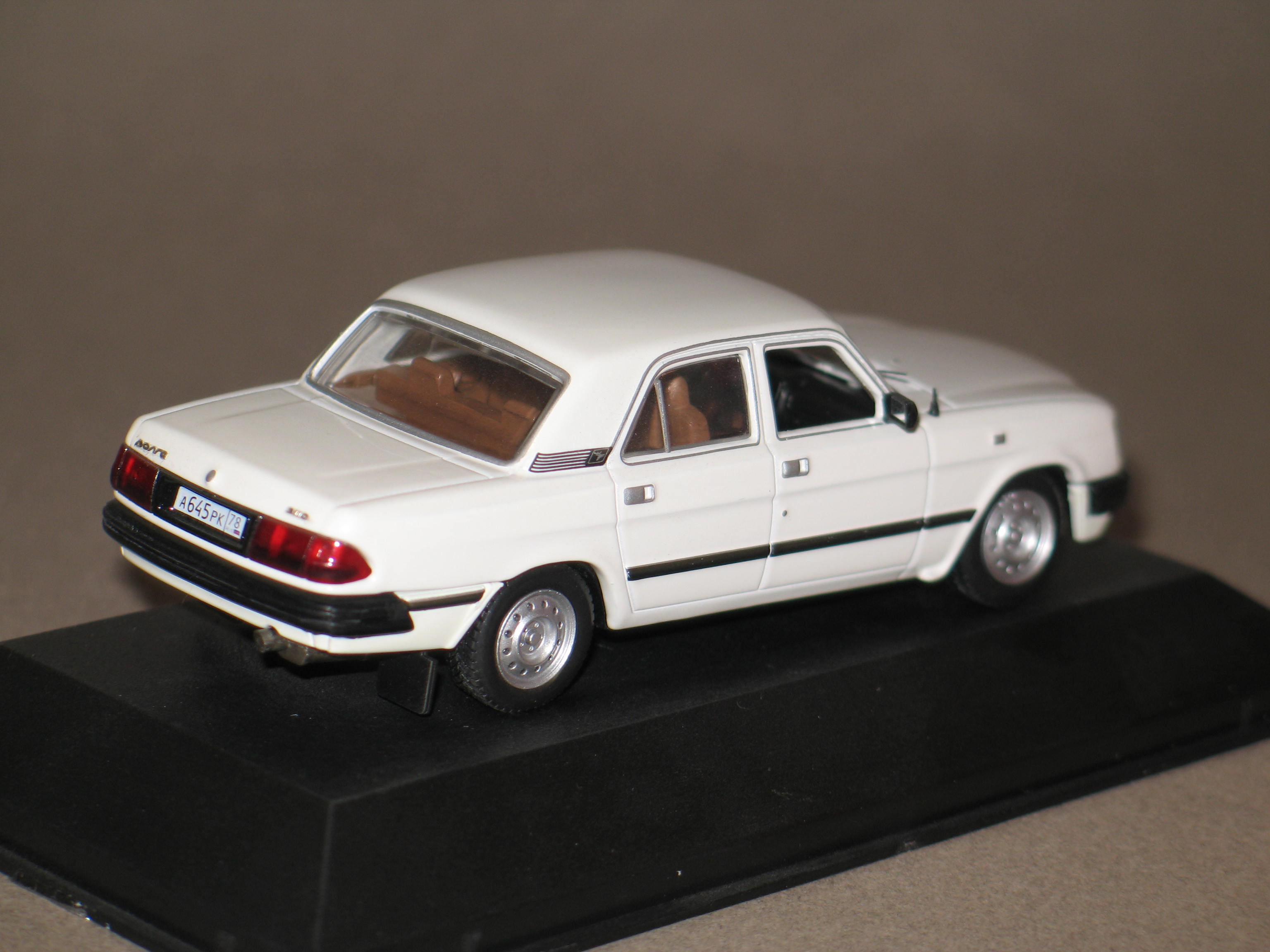 GAZ 3110 1997 IST 1/43°