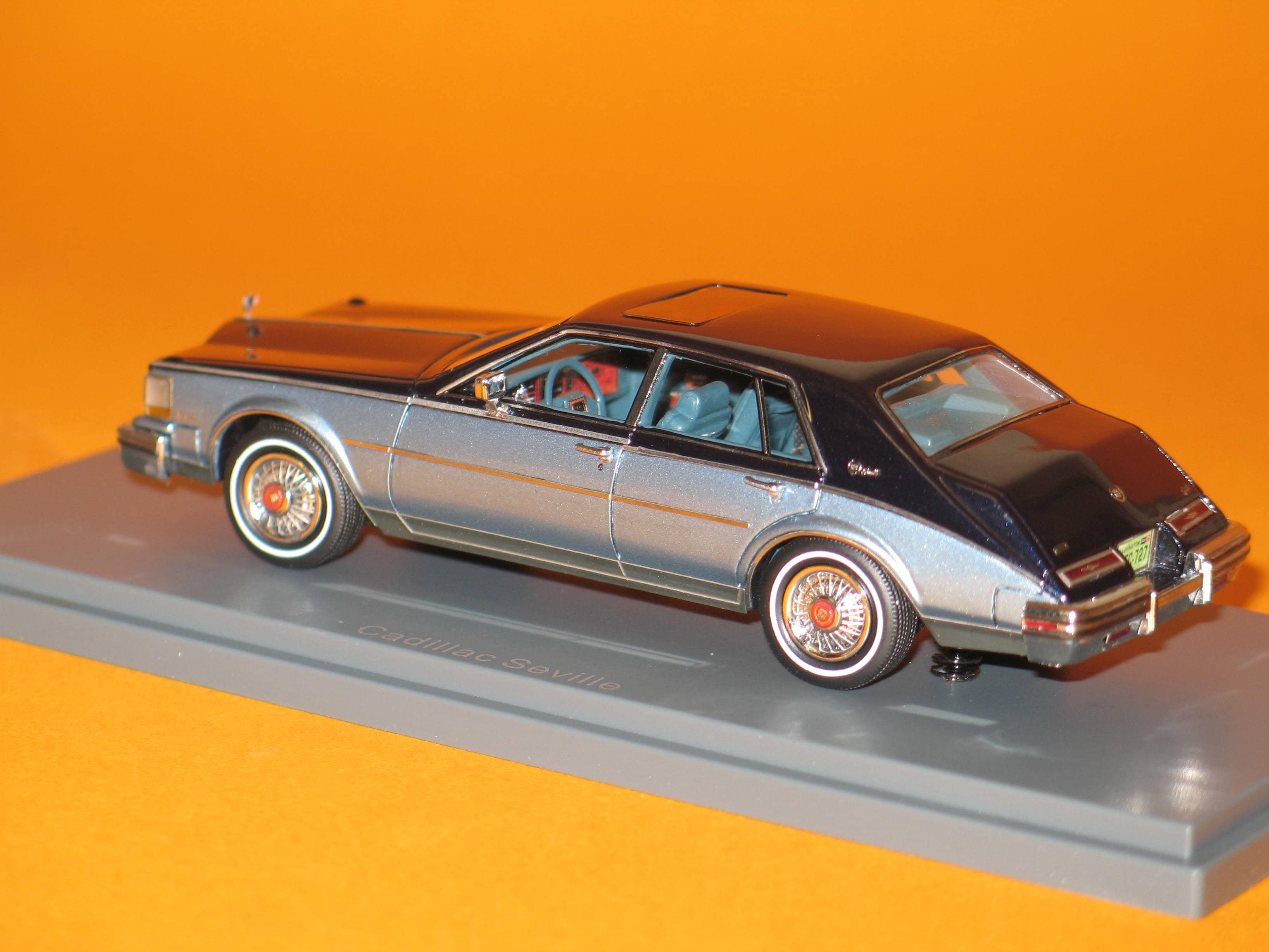 CADILLAC SEVILLE 1981 NEO 1/43°