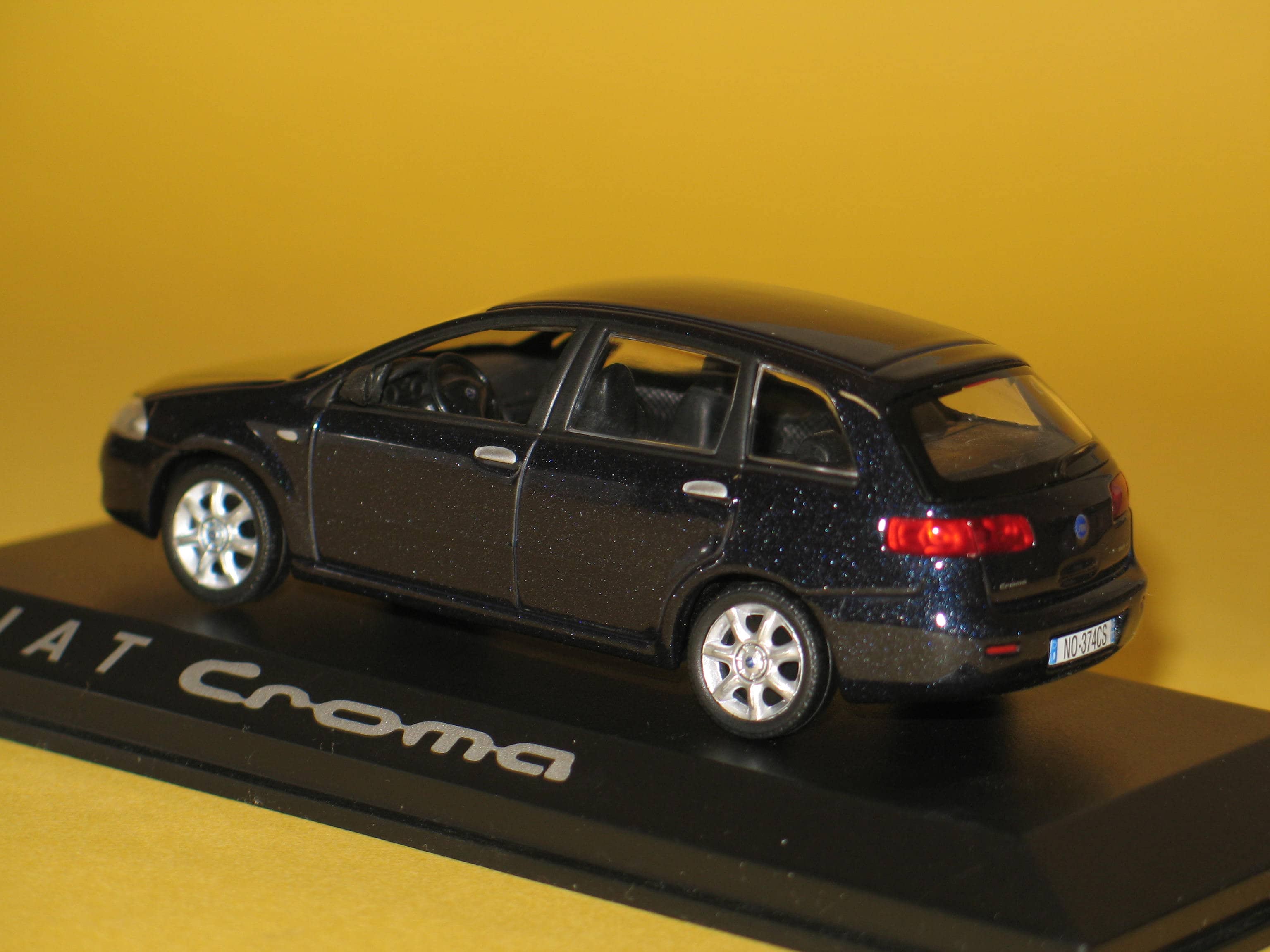 NOREV FIAT CROMA 1:43 modellauto metallauto EUR 14,99 - DE