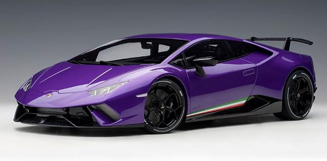 LAMBORGHINI HURACAN PERFORMANTE PURPLE AUTO ART 1/12°