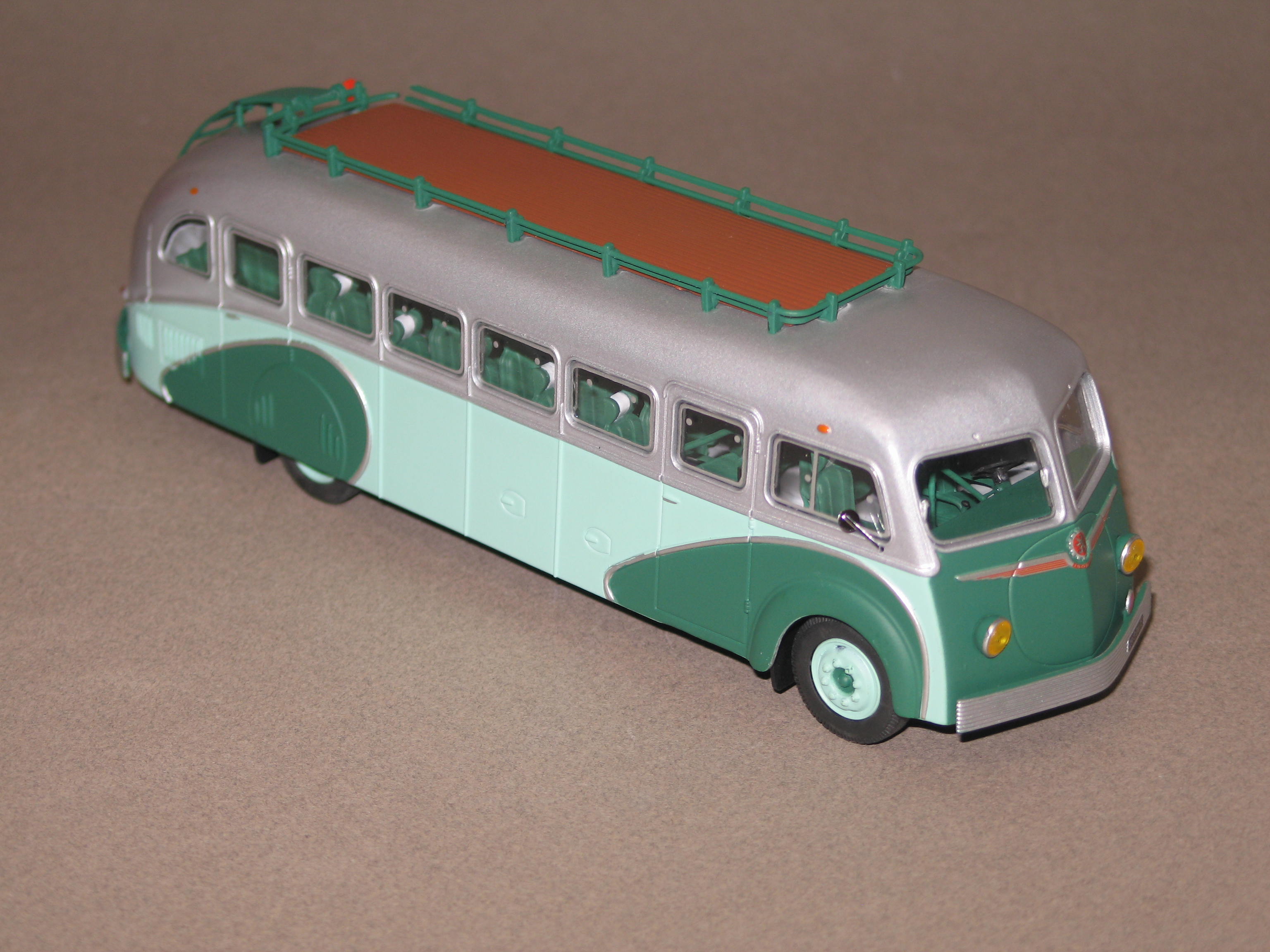 AUTOCAR ISOBLOC DE LIGNE 1946 EPM 1/43°