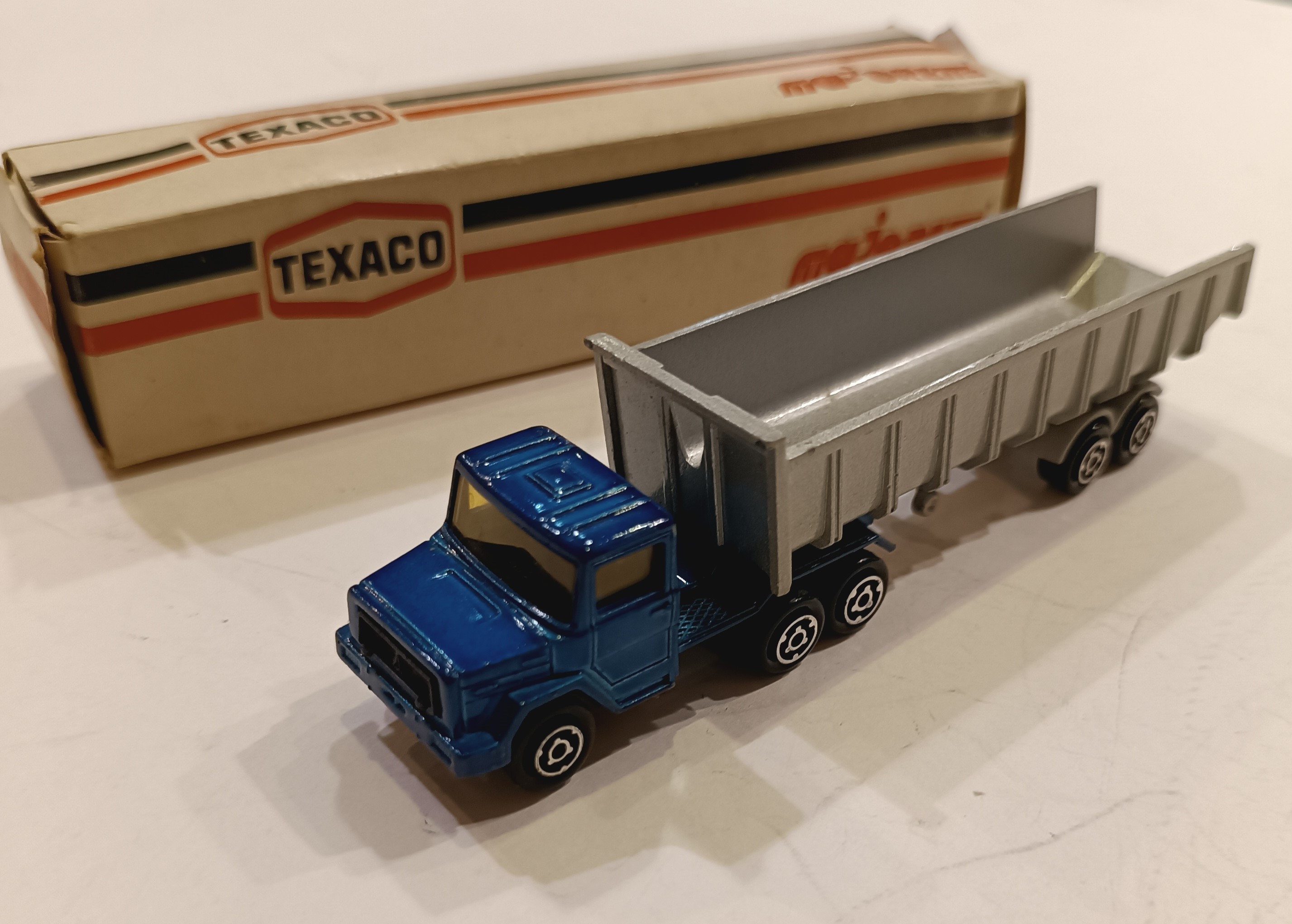 Magirus camion benne n°377 1/100