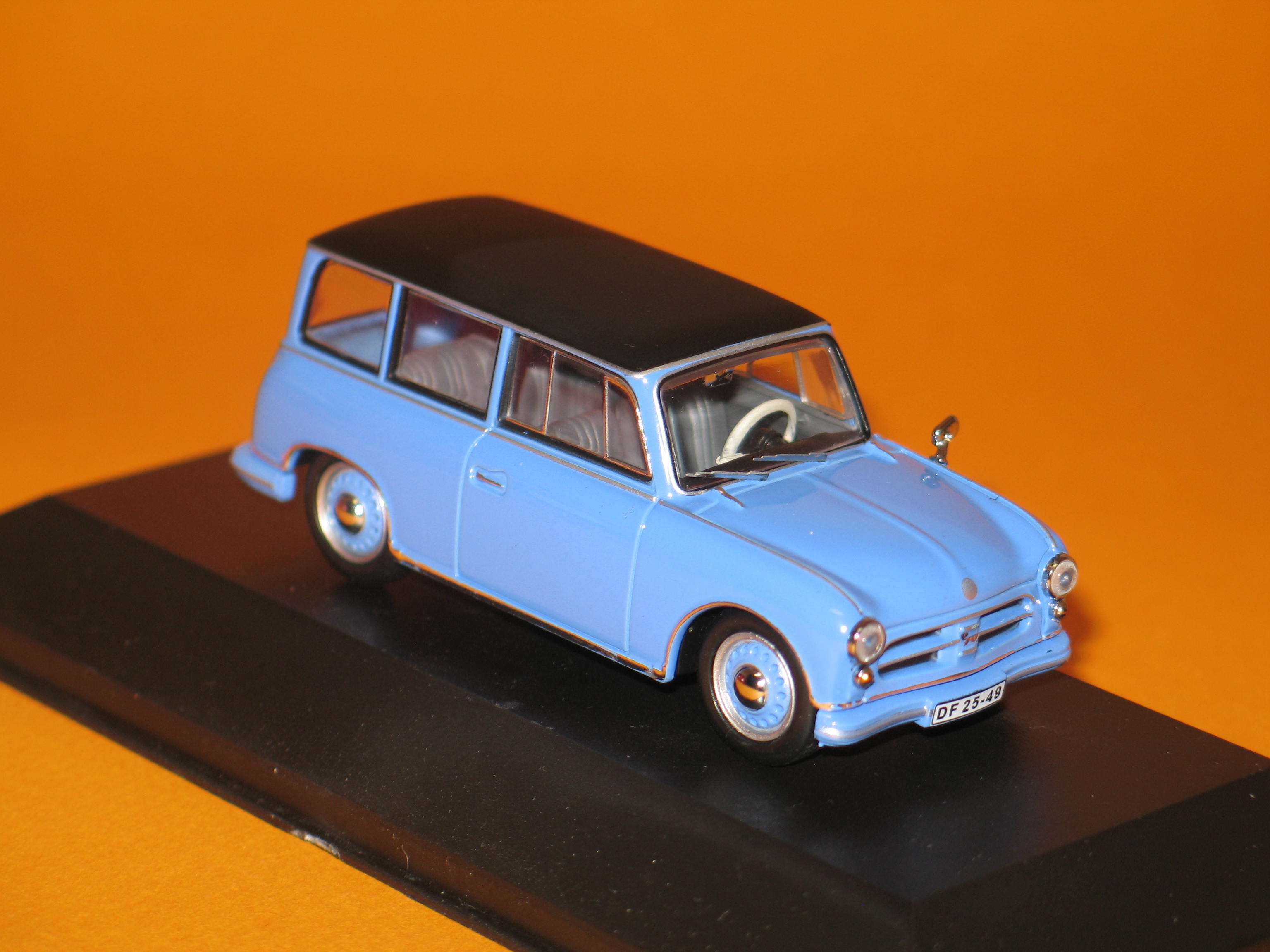 AWZ P70 KOMBI 1957 IST 1/43