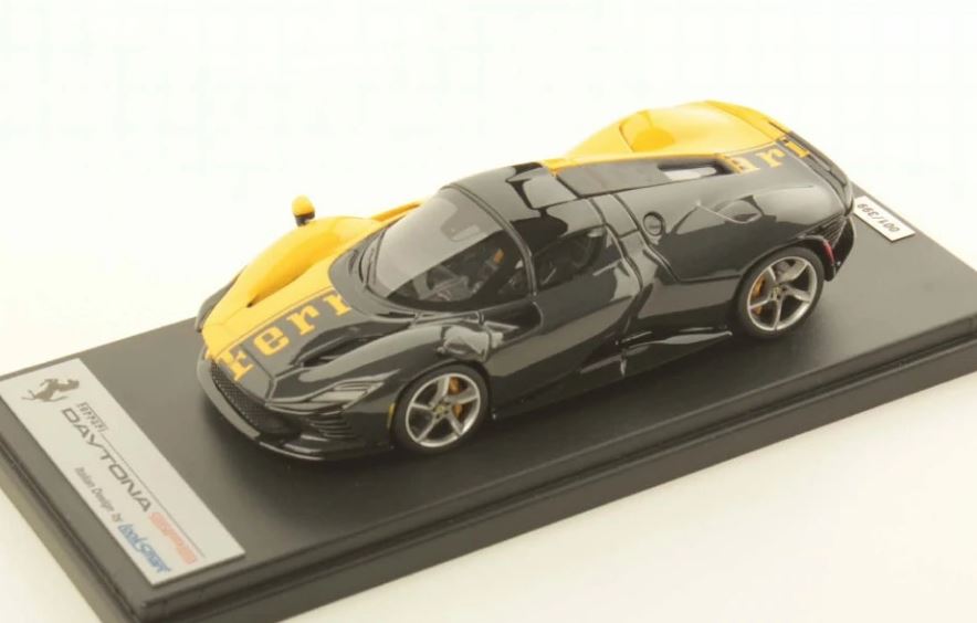 Ferrari Daytona SP3 Looksmart 1/43