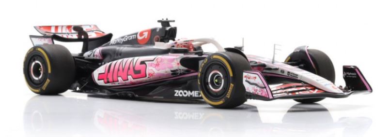 HAAS VF-25 N°31 Ocon MoneyGram Haas F1 Team GP Japon 2025 SPARK 1/18