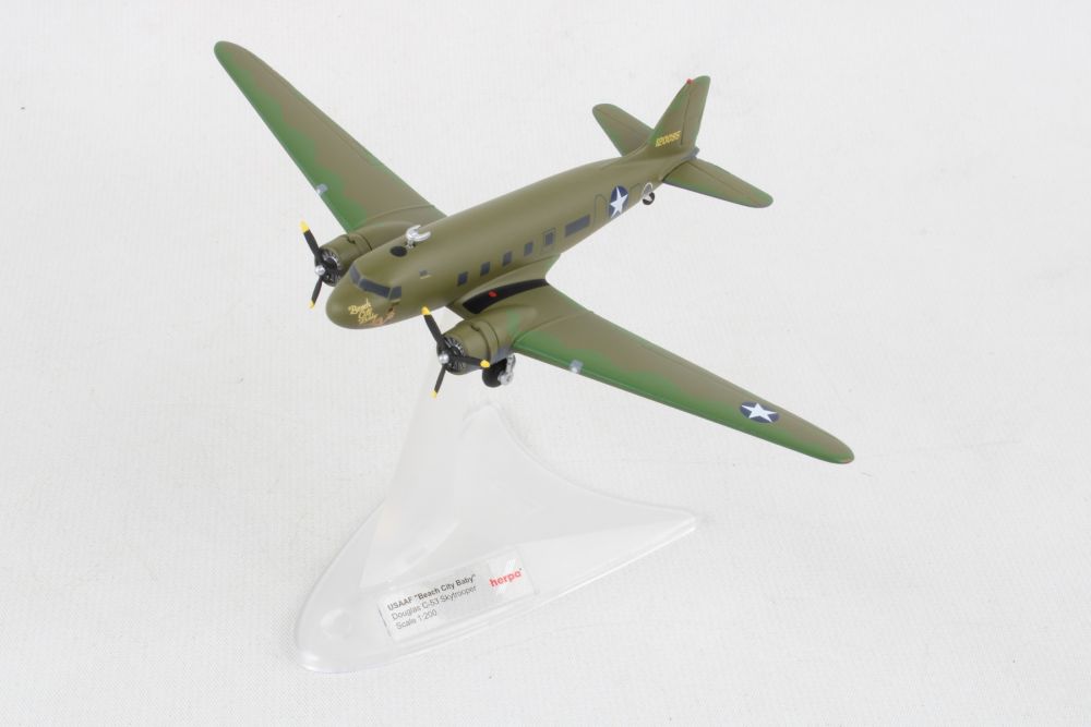 DOUGLAS C-53 SKYTROOPER USAAF "BEACH CITY BABY" HERPA 1/200°