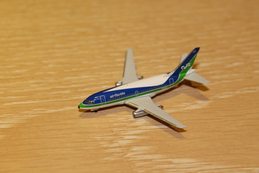 BOEING 737-100 AIR FLORIDA HERPA 1/500°