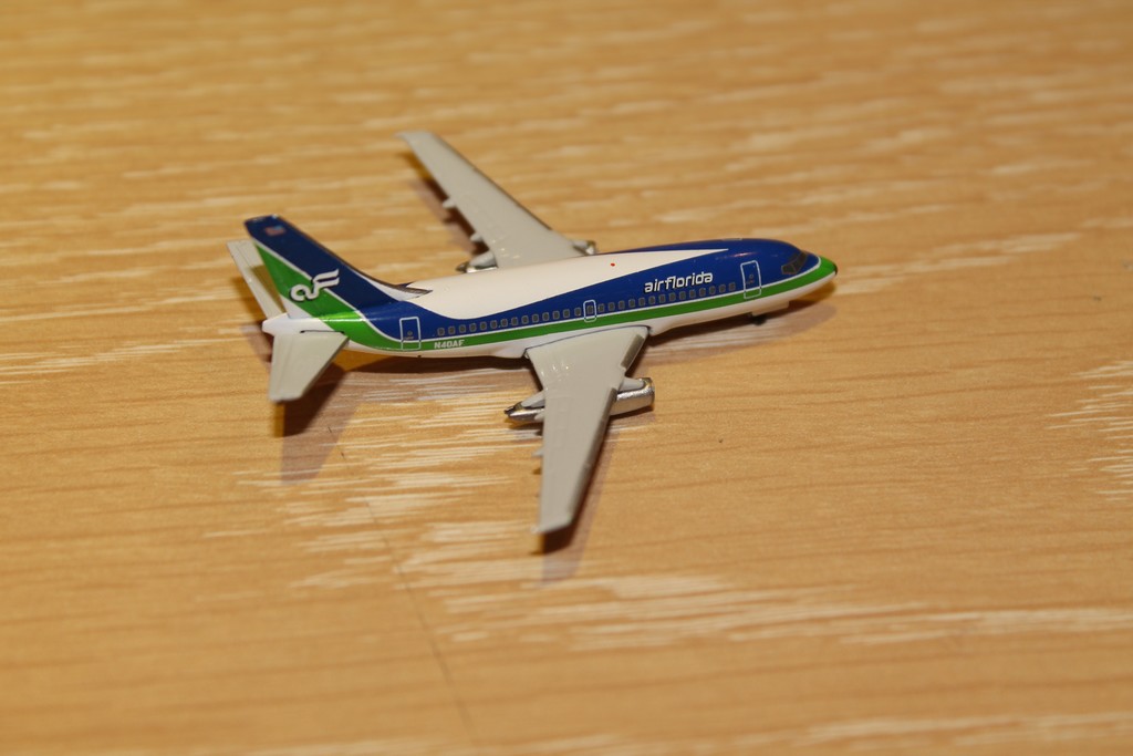 BOEING 737-100 AIR FLORIDA HERPA 1/500°