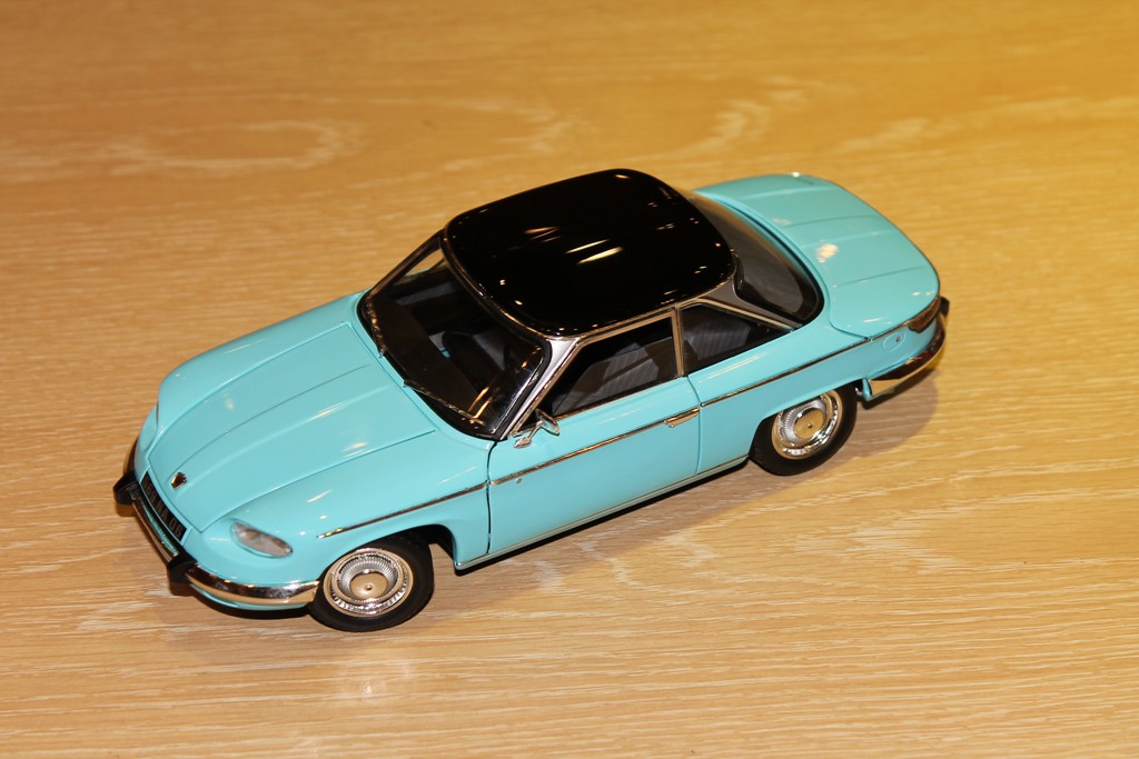 PANHARD 24CT BLEU 1964 NOREV 1/18°