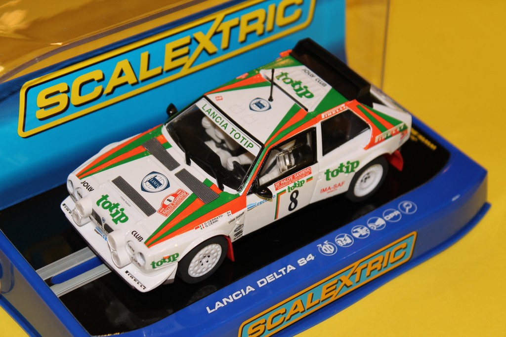 Lancia delta s4 scalextric outlet