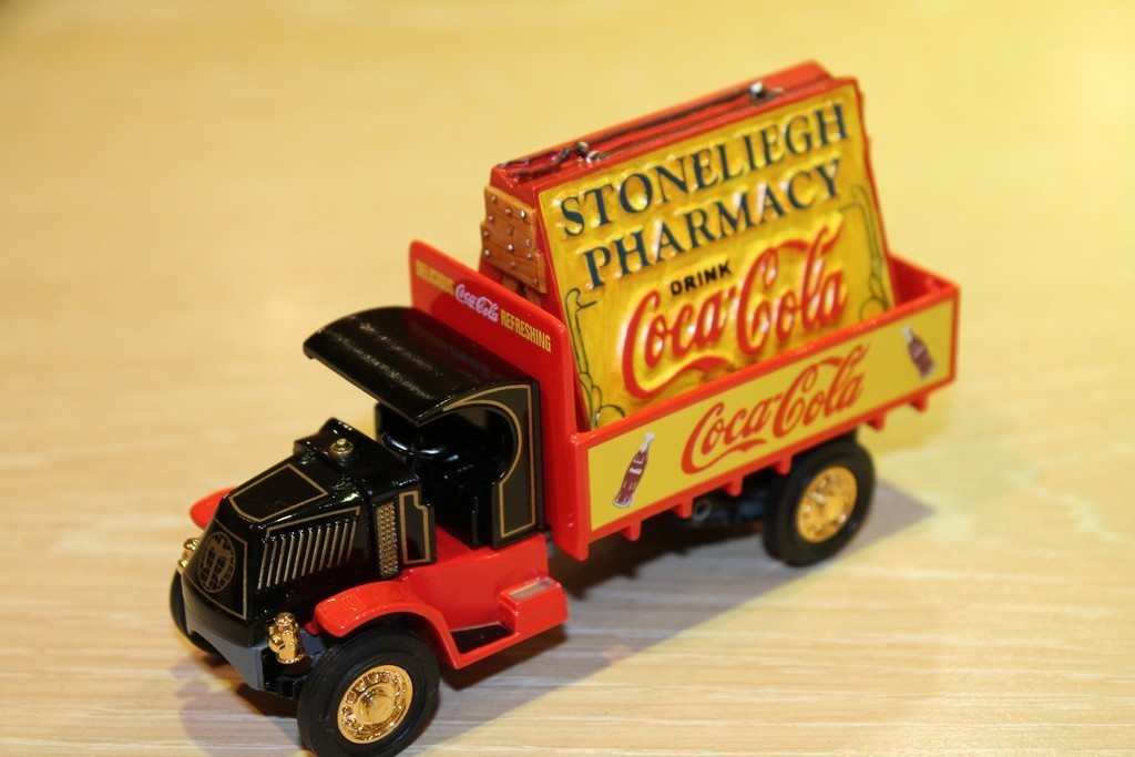 MACK COCA COLA MATCHBOX 1 55