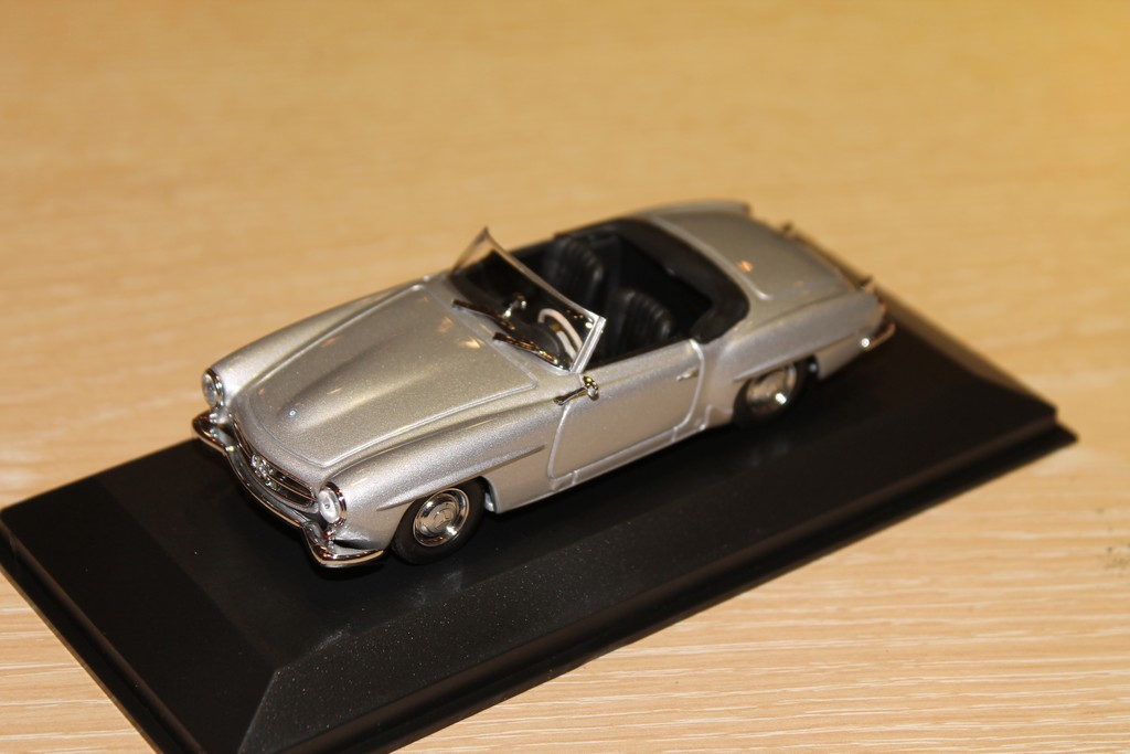 MERCEDES 190SL 1955 GRISE MAXICHAMPS 1/43°