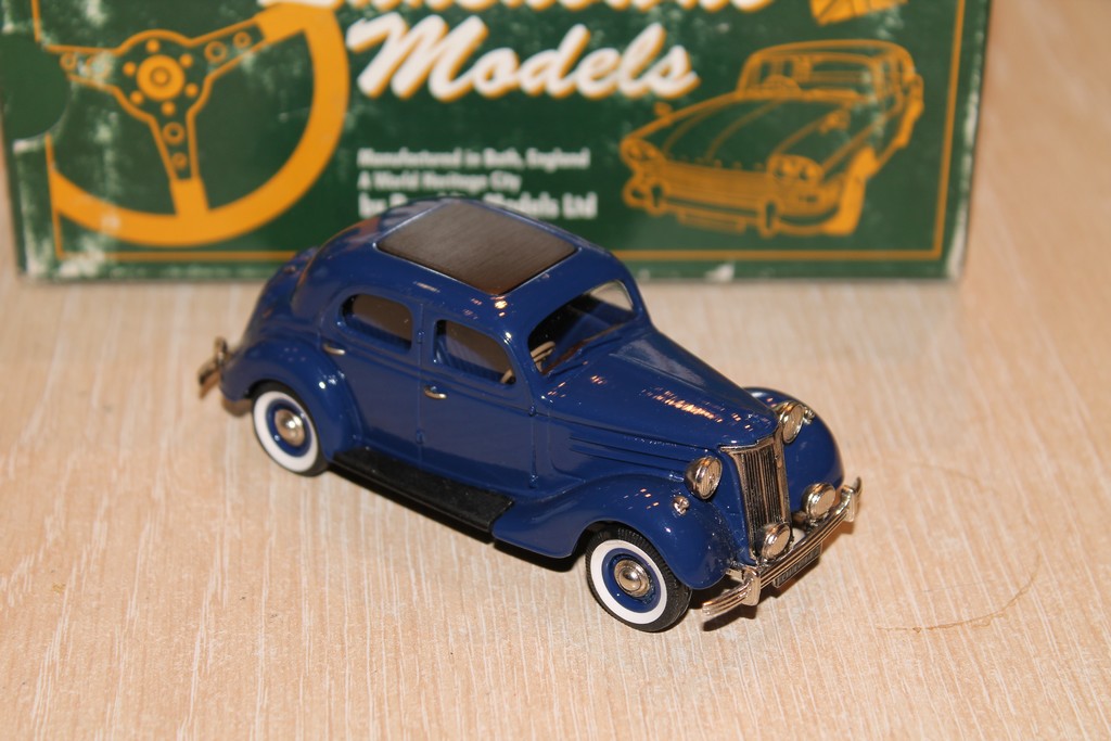 FORD V8 PILOT 1948 LANSDOWNE 1/43°