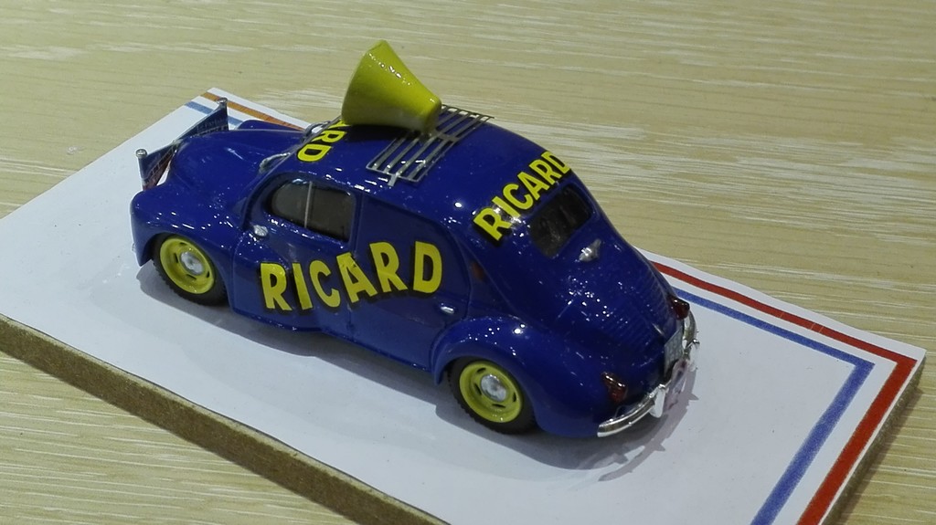 RENAULT 4CV RICARD TDF 1951