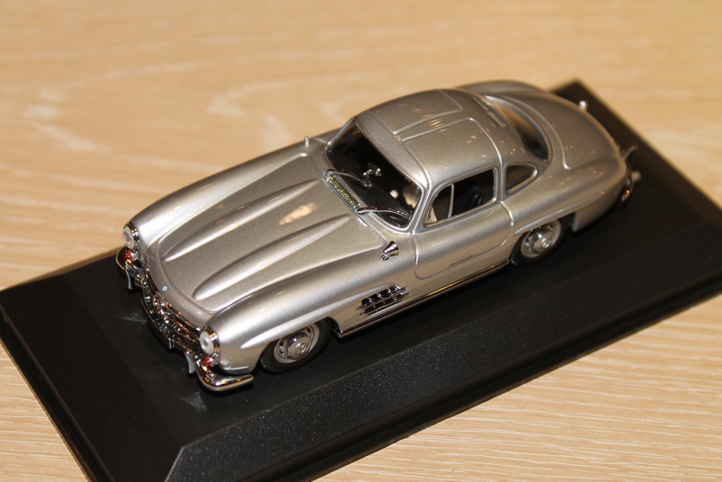 MERCEDES 300SL 1955 ARGENT MAXICHAMPS 1/43°